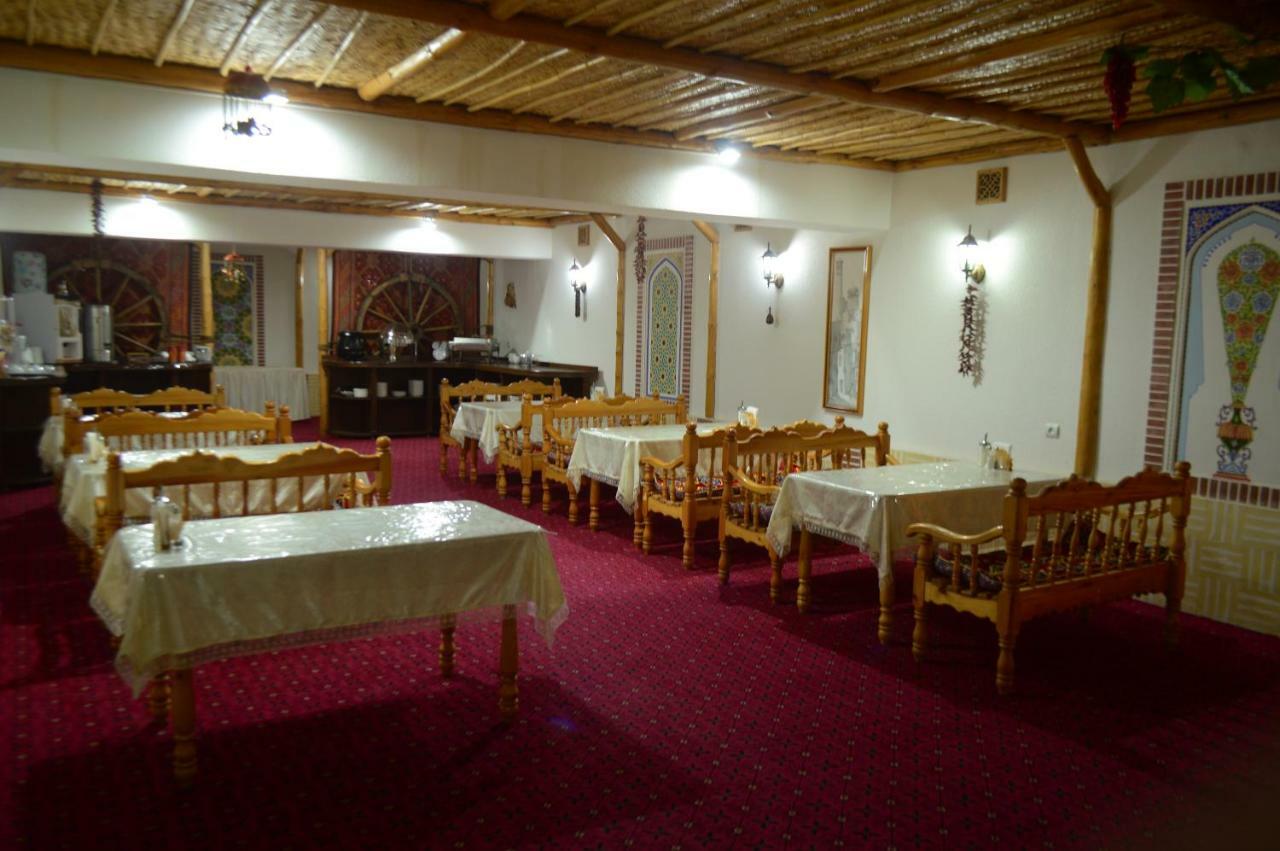 Kabir Hotel Buchara Exteriör bild